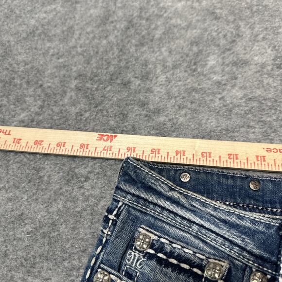 Miss Me Boyfriend Distressed Jeans Women's Size 27 Blue Medium Wash Denim - Picture 3 of 10